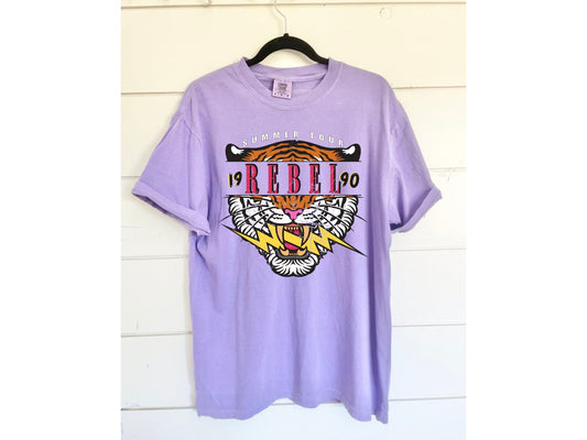 Distressed Summer Tour Band Shirt – Retro Punk Tiger Cool Concert Tee