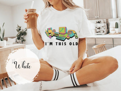 Vintage 2000 Shirt – Classic Y2K Retro Tee for Women – Nostalgic Birthday Gift