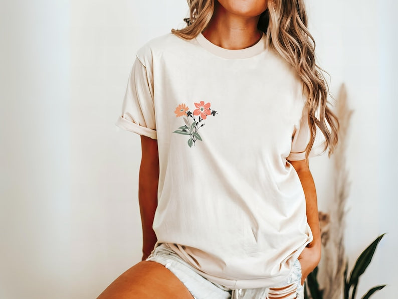 Oversized Floral Tee Trendy Wildflower Top for Women