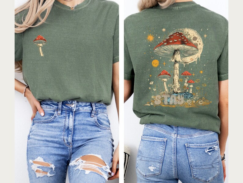 Retro Mushroom Celestial Shirt – Oversized Vintage Stay Trippy Botanical Tee