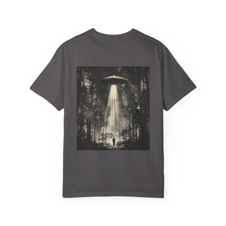 Alien Oversized Comfort Colors Shirt - Unisex Celestial Invasion Graphic Tee